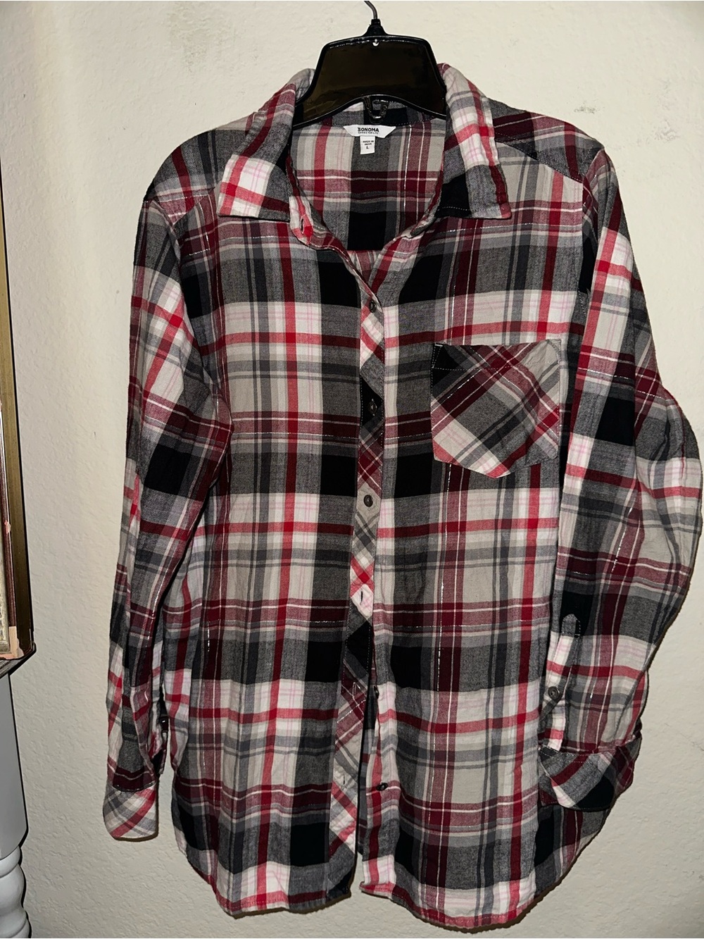 Sonoma black red shimmer flannel size large